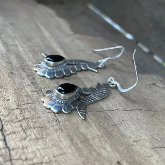 Vintage Old Pawn Native American Sterling Silver Onyx Dangle Drop Earrings - Picture 10 of 12